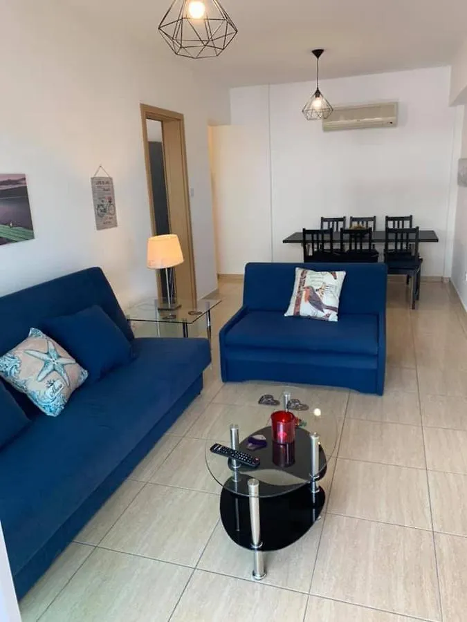 Carisa Downtown With Rooftop Pool 0*, Larnaca Cipro