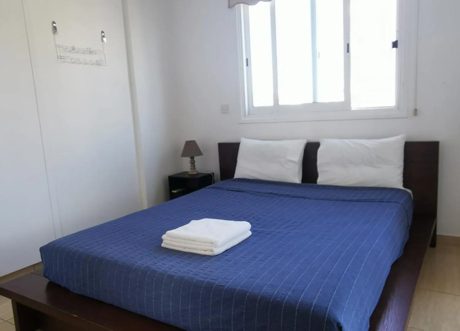 Carisa Downtown With Rooftop Pool Appartamento Larnaca